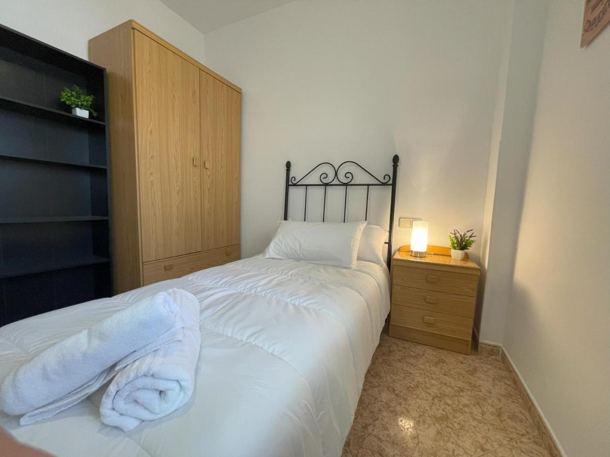 Piso Compartido Delyrent, Safa Hotell Jaén Exteriör bild